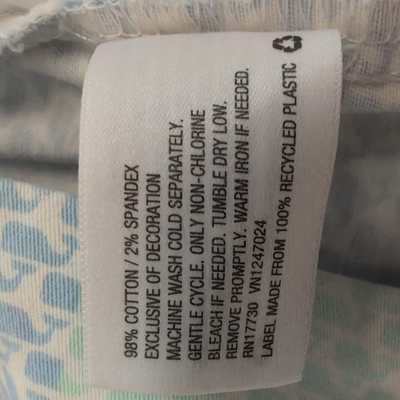 Vineyard Vines Target Collab pastels patchwork shorts excellent condition size 8 - Picture 8 of 8